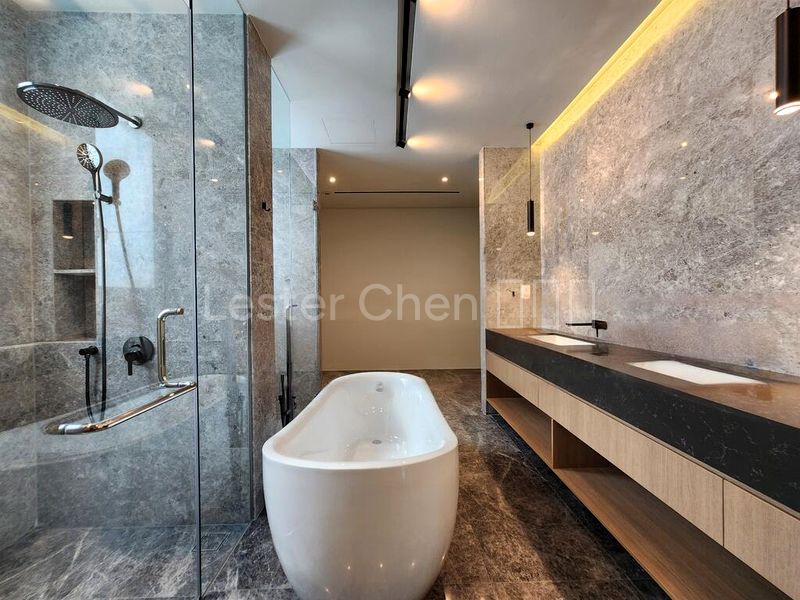 6 Bed Bungalow (Landed) for Sale in  Goldhill Plaza - Image 8